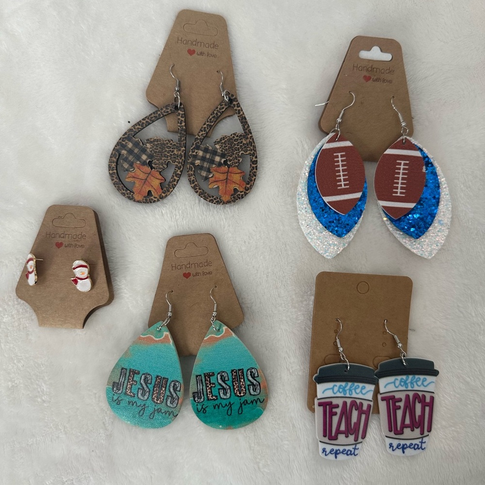 Festive earring bundle